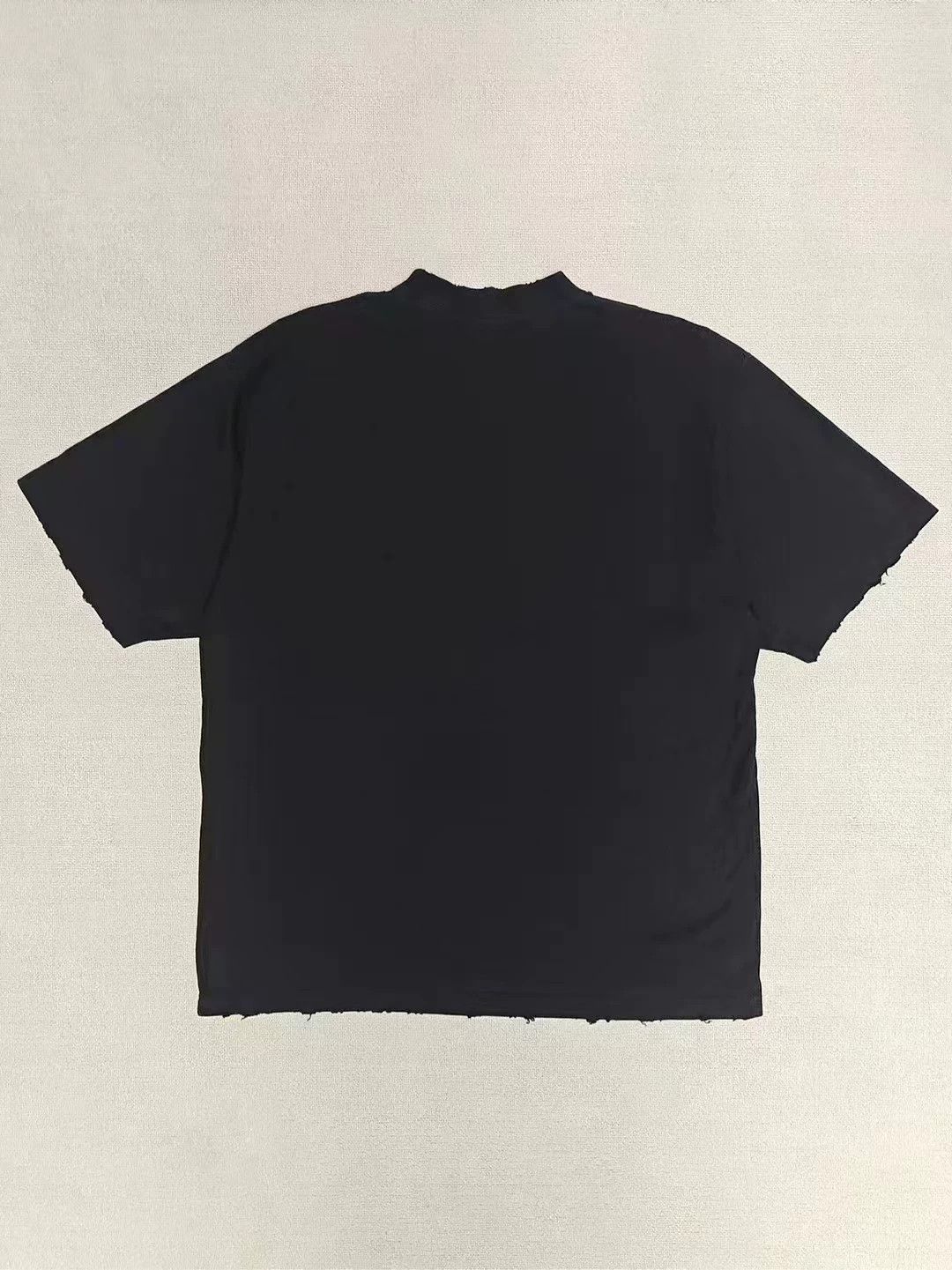 Balenciaga Balenciaga 24ss CD Valentine's Day Limited Edition Destruction Short Sleeve T-shirt Size US M / EU 48-50 / 2 - 2 Thumbnail