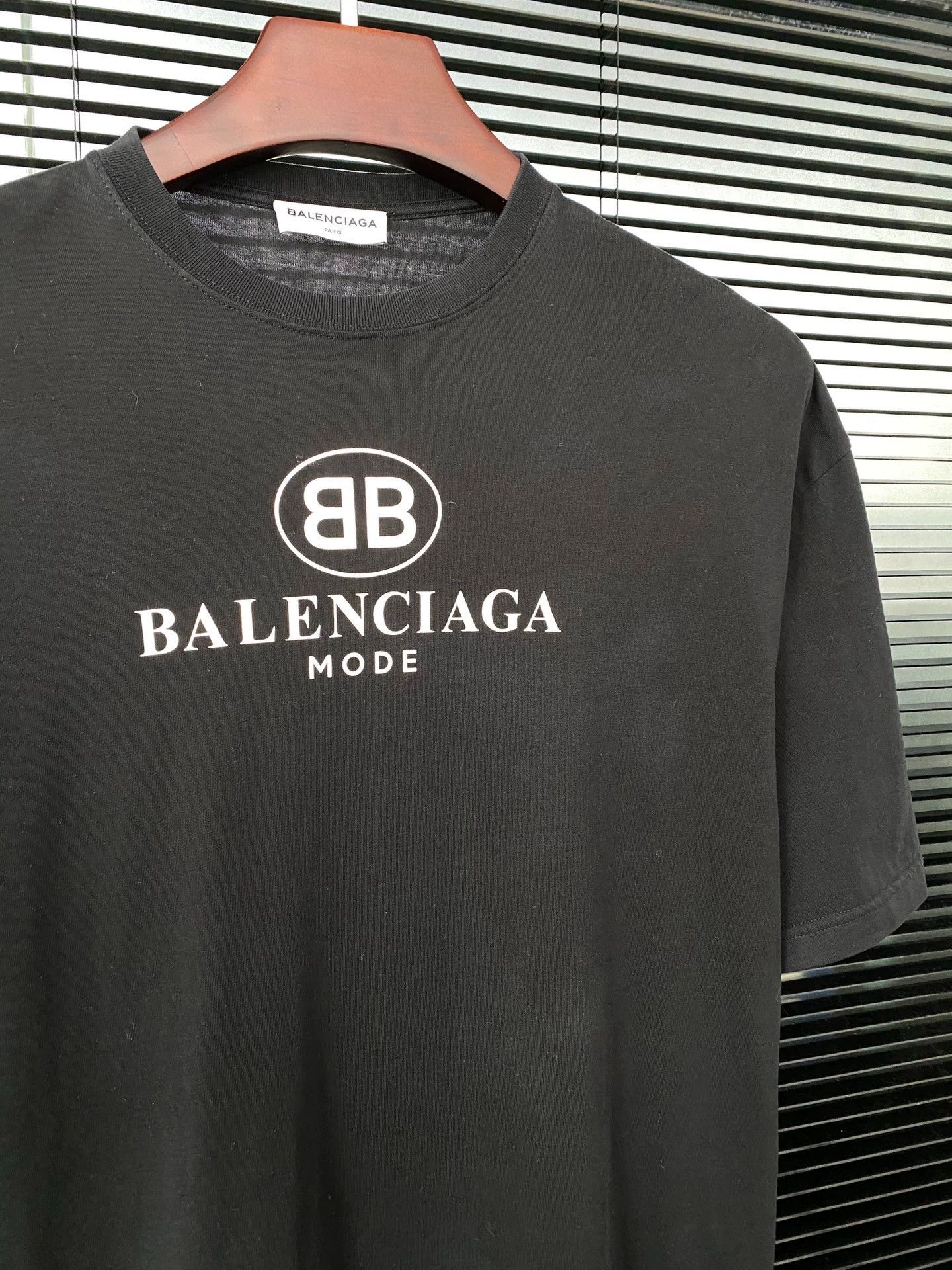 Balenciaga Balenciaga Balenciaga Double B Letter Printed Short Sleeves Size US XS / EU 42 / 0 - 3 Thumbnail