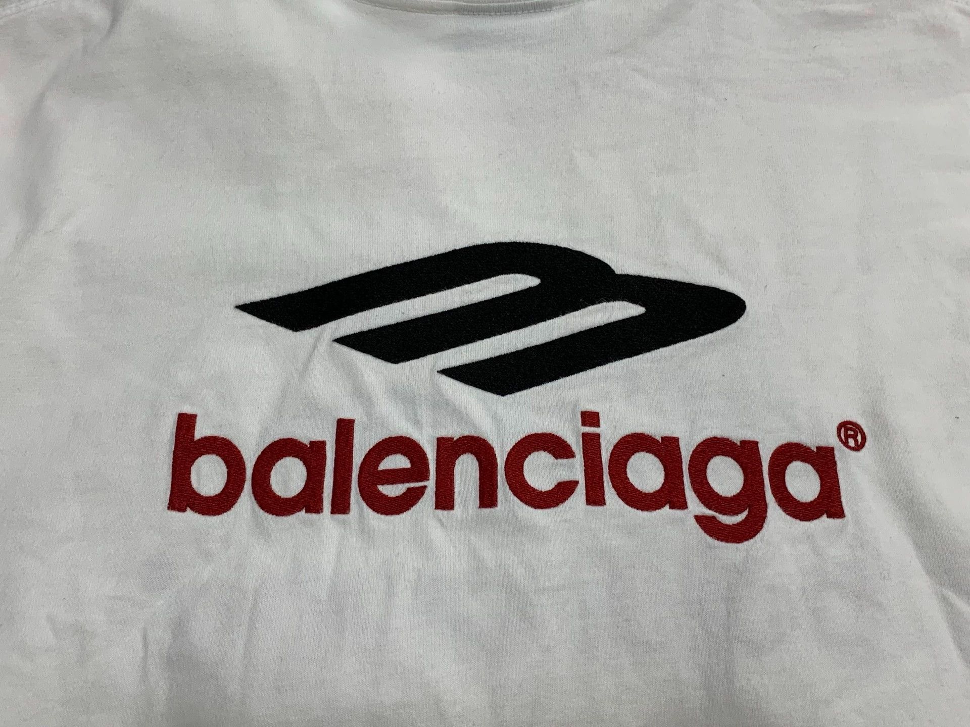 Balenciaga Balenciaga FW23 Logo Embroidered Round Neck Short Sleeve Off Shoulder Sleeve T-shirt Size US S / EU 44-46 / 1 - 6 Thumbnail
