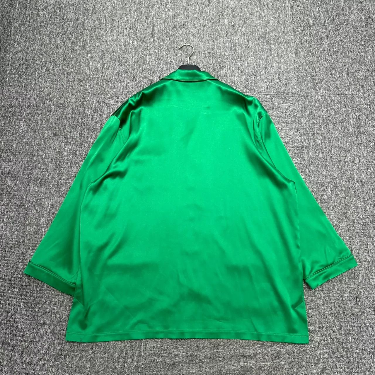 Balenciaga Balenciaga Green Acetate Pajama Shirt Size US S / EU 44-46 / 1 - 2 Thumbnail