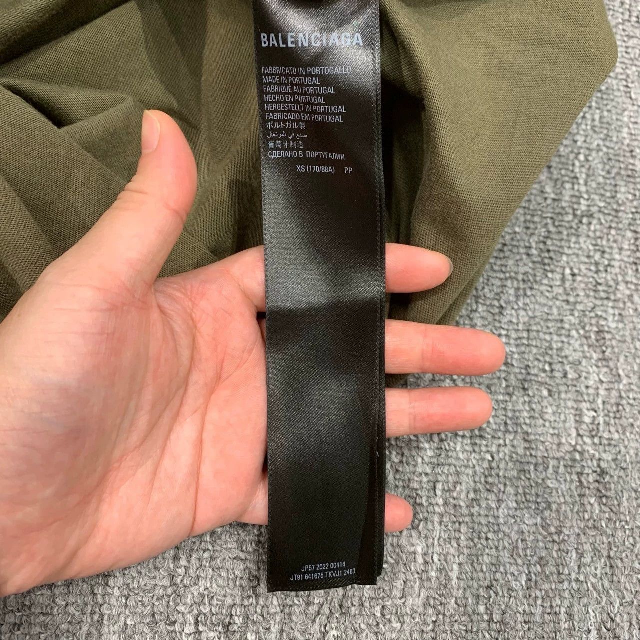 Balenciaga Balenciaga Green Embroidered Coca Cola Short Sleeves Size US XS / EU 42 / 0 - 6 Thumbnail