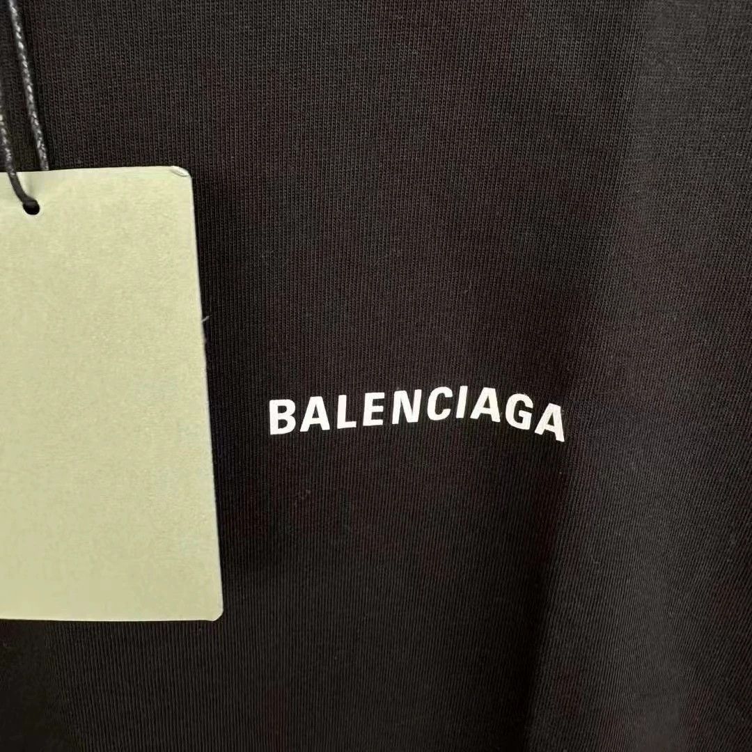 Balenciaga Balenciaga new front and rear logo short sleeves Size US XS / EU 42 / 0 - 3 Thumbnail