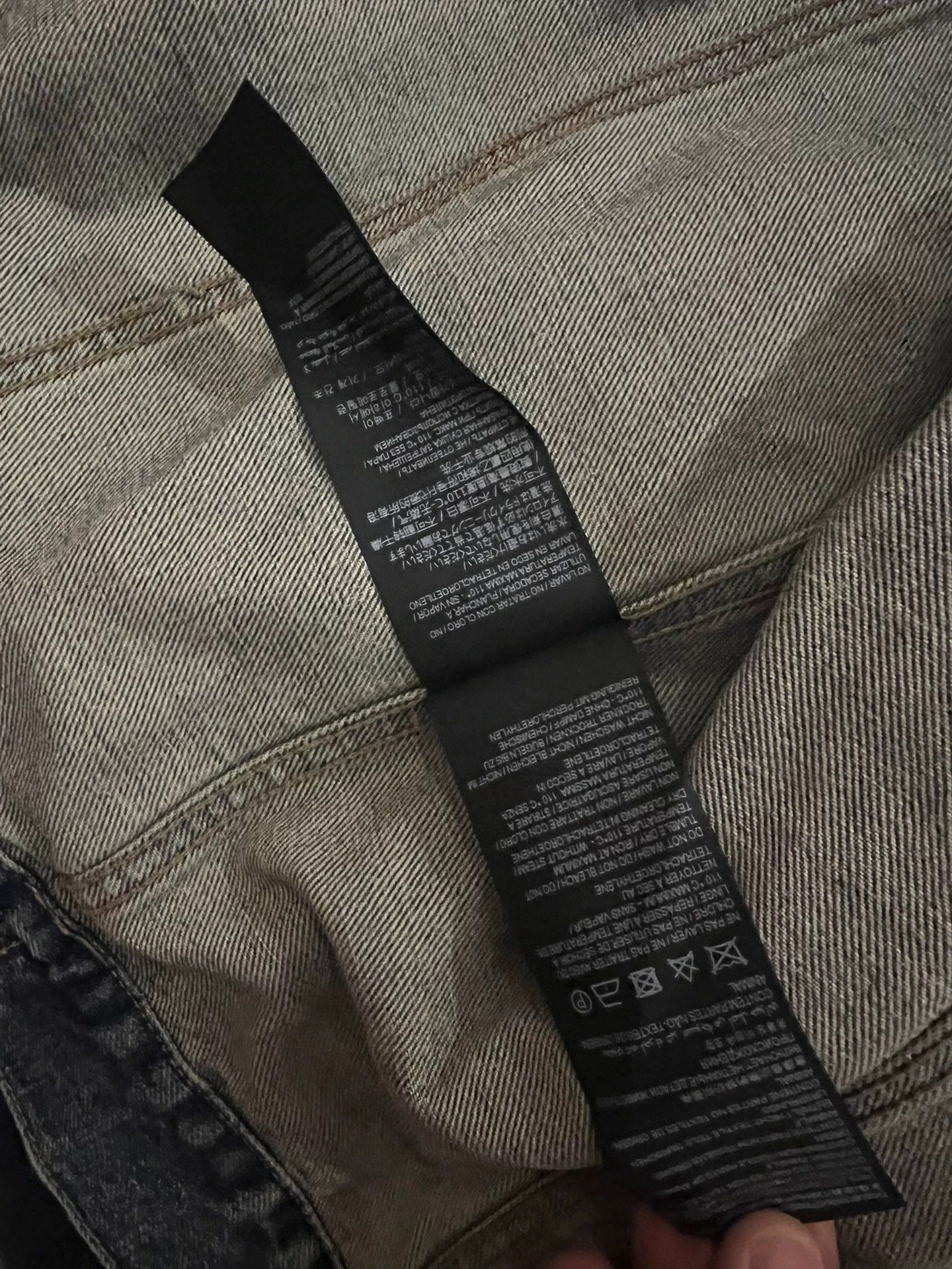 Saint Laurent Paris Saint Laurent Paris Make an old denim jacket Size US L / EU 52-54 / 3 - 5 Thumbnail