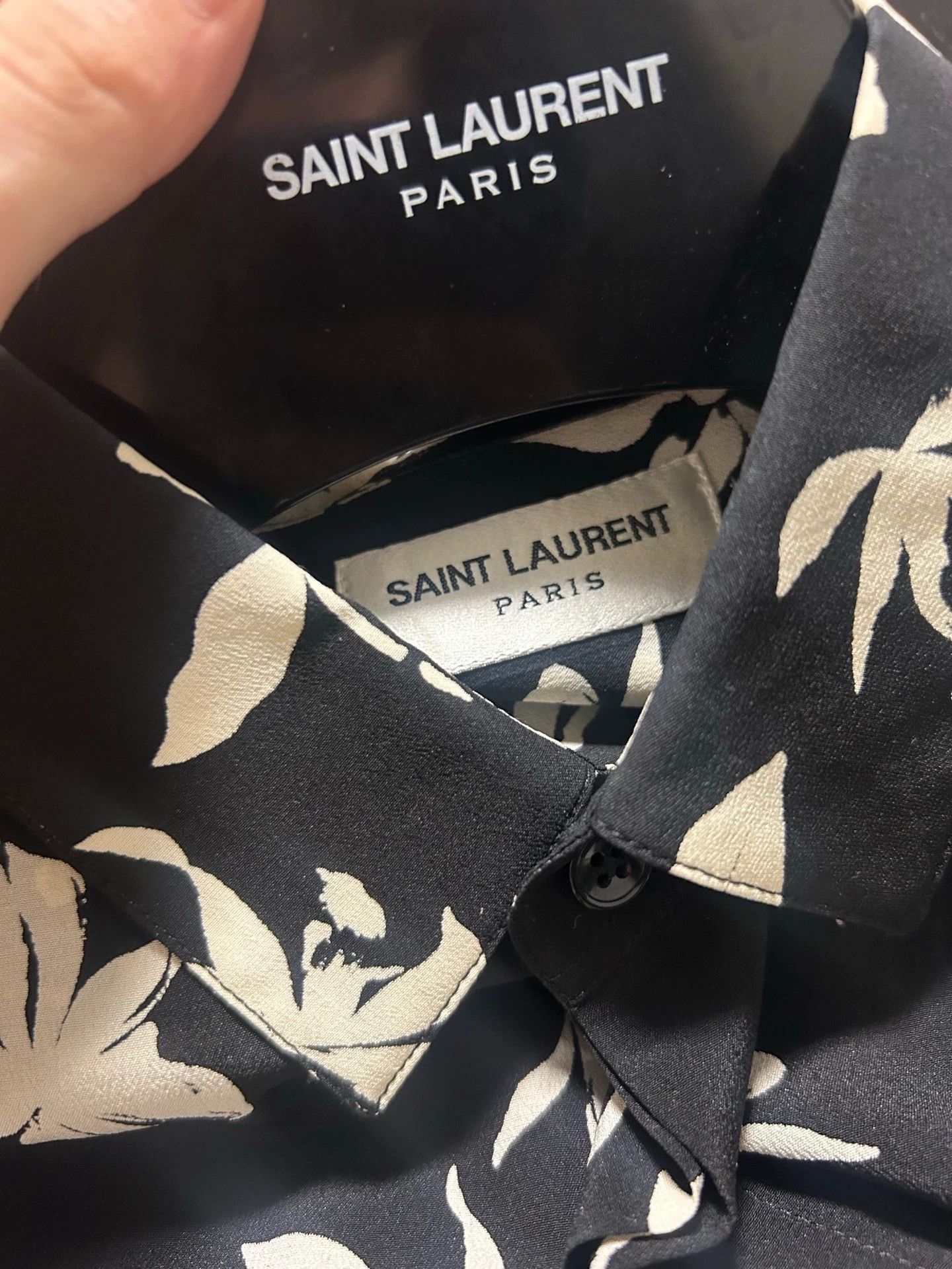 Saint Laurent Paris Saint Laurent Paris Maple Leaf Orchid Shirt Size US S / EU 44-46 / 1 - 3 Thumbnail