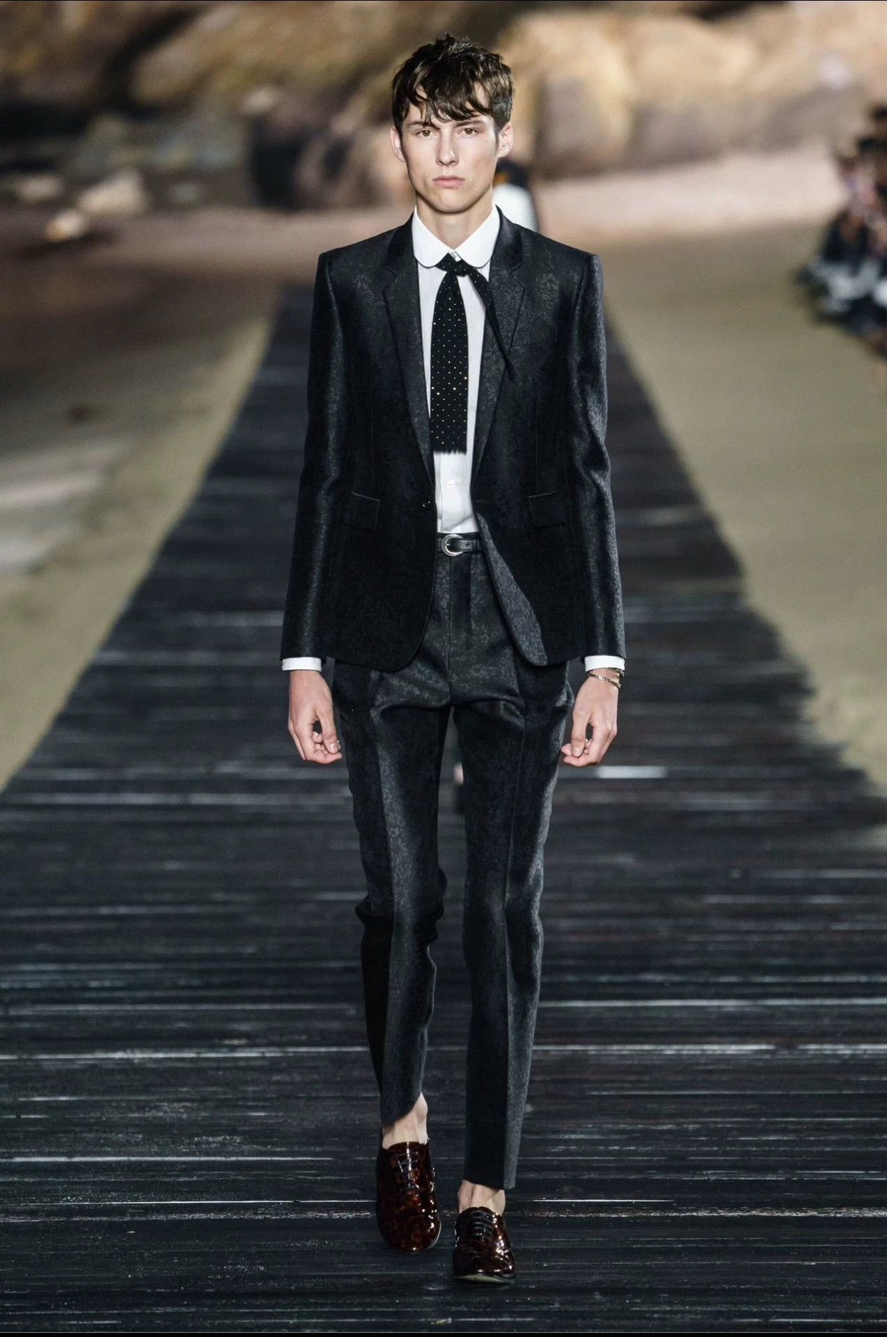 Saint Laurent Paris Saint Laurent Paris Dark patterned suit Size US XL / EU 56 / 4 - 6 Thumbnail