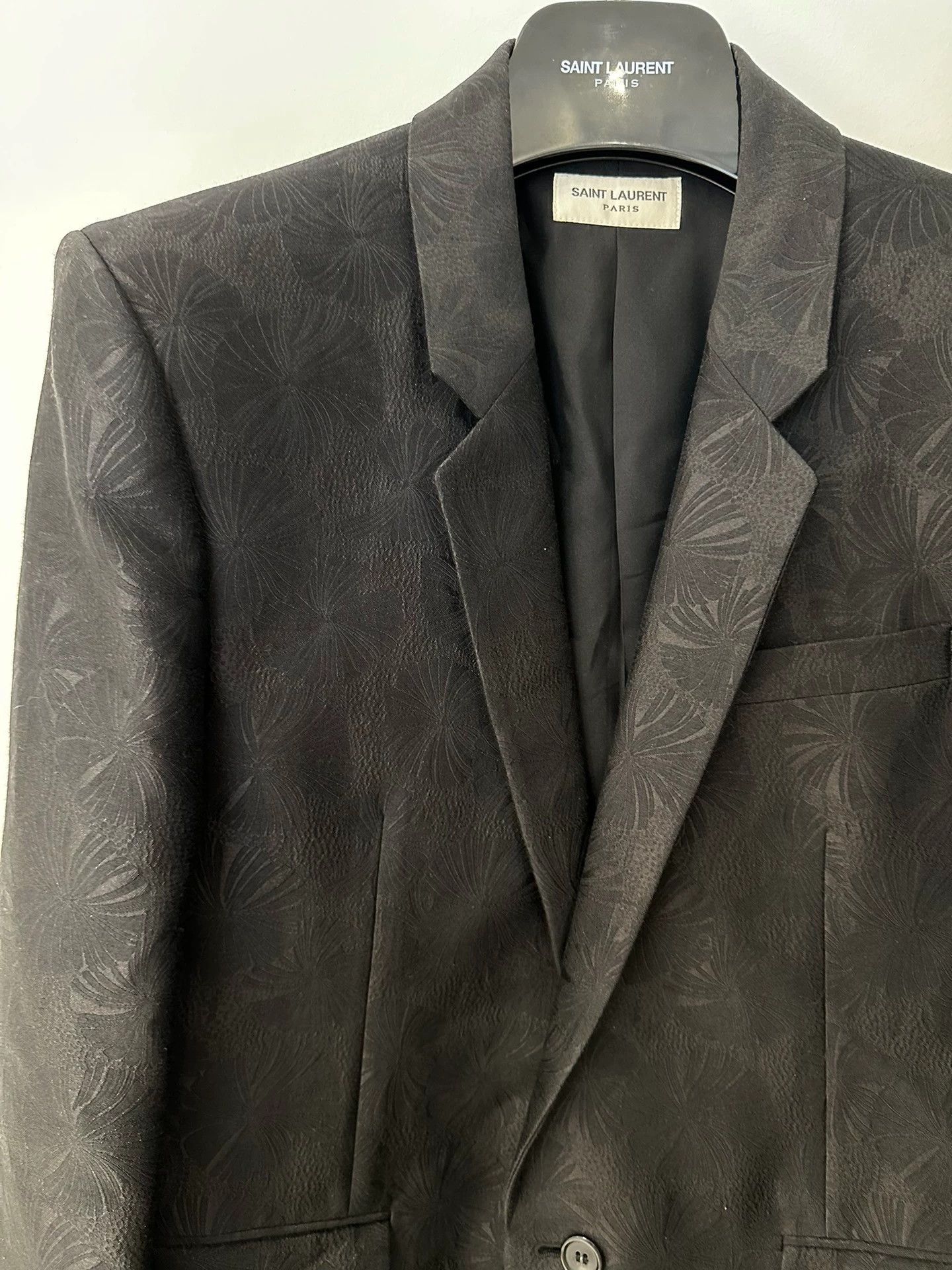 Saint Laurent Paris Saint Laurent Paris Dark patterned suit Size US XL / EU 56 / 4 - 2 Thumbnail