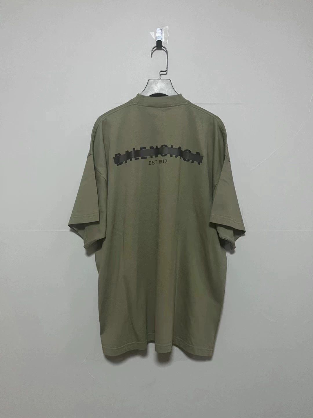 Balenciaga Balenciaga Remove Line Logo Short Sleeve Size US S / EU 44-46 / 1 - 2 Thumbnail