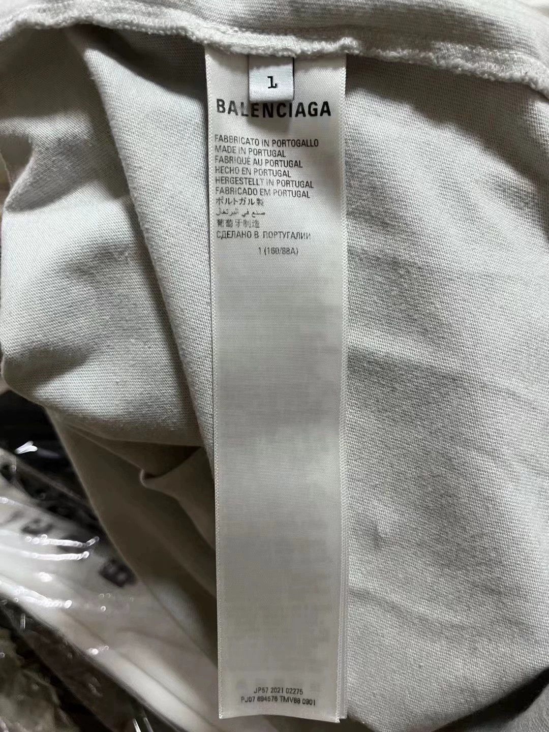 Balenciaga Balenciaga Inkjet Rock Flame Lightning Logo Short Sleeve Size US S / EU 44-46 / 1 - 5 Thumbnail