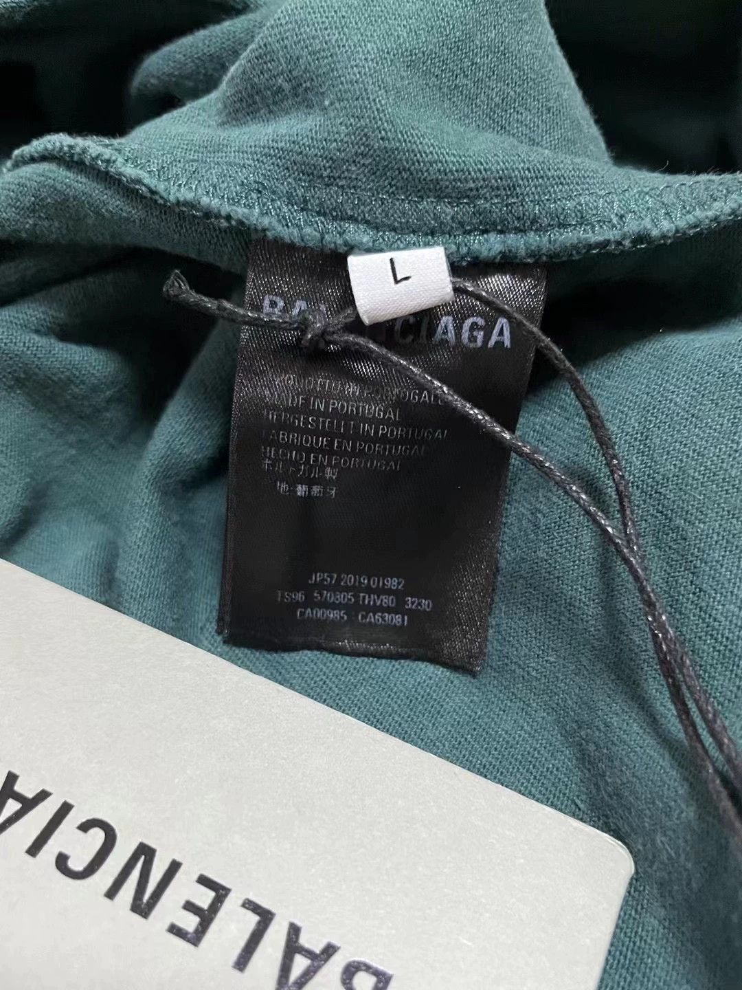 Balenciaga Balenciaga logo on the back short sleeved shirt Size US L / EU 52-54 / 3 - 4 Thumbnail
