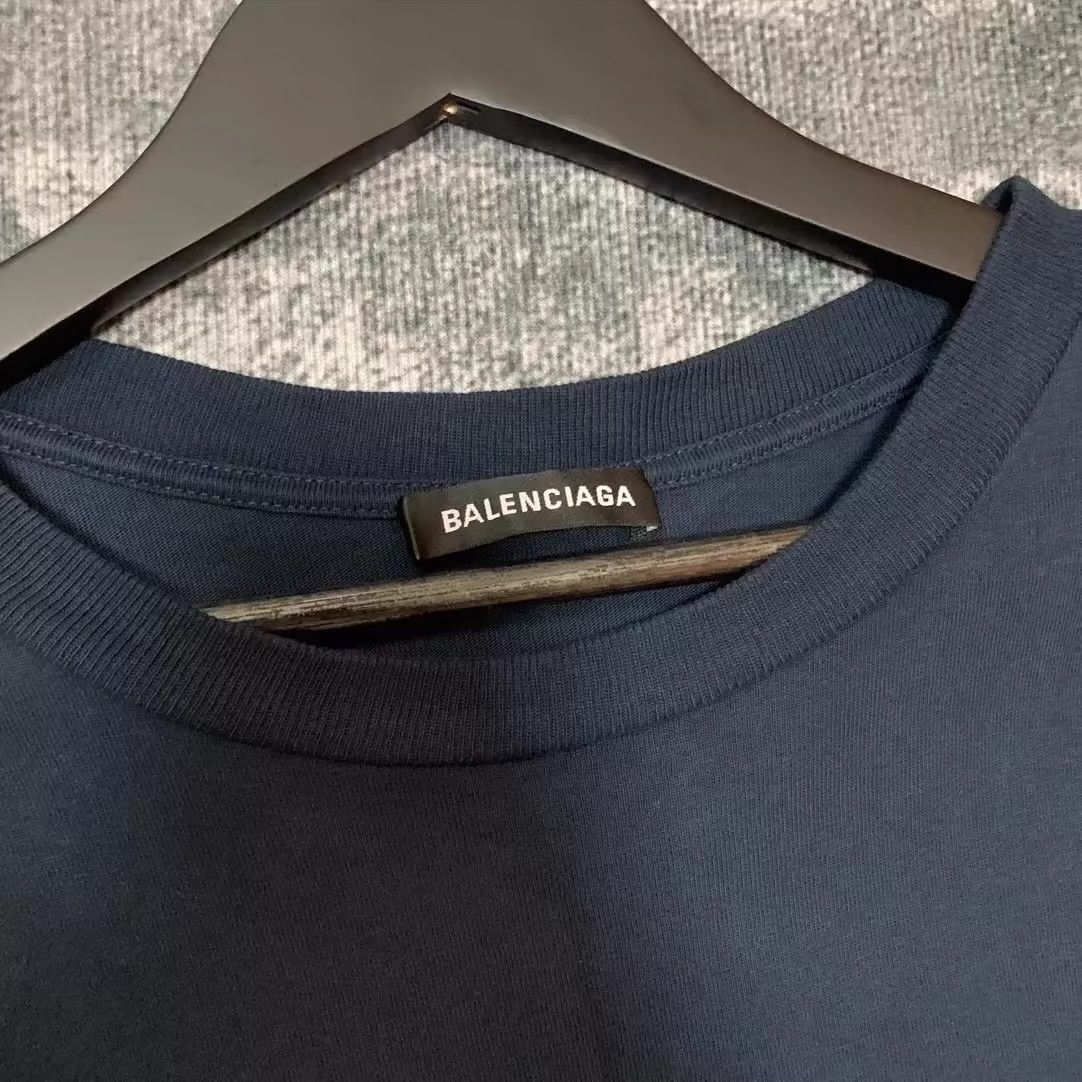 Balenciaga Balenciaga Plush Lock Short Sleeve Size US XS / EU 42 / 0 - 3 Thumbnail