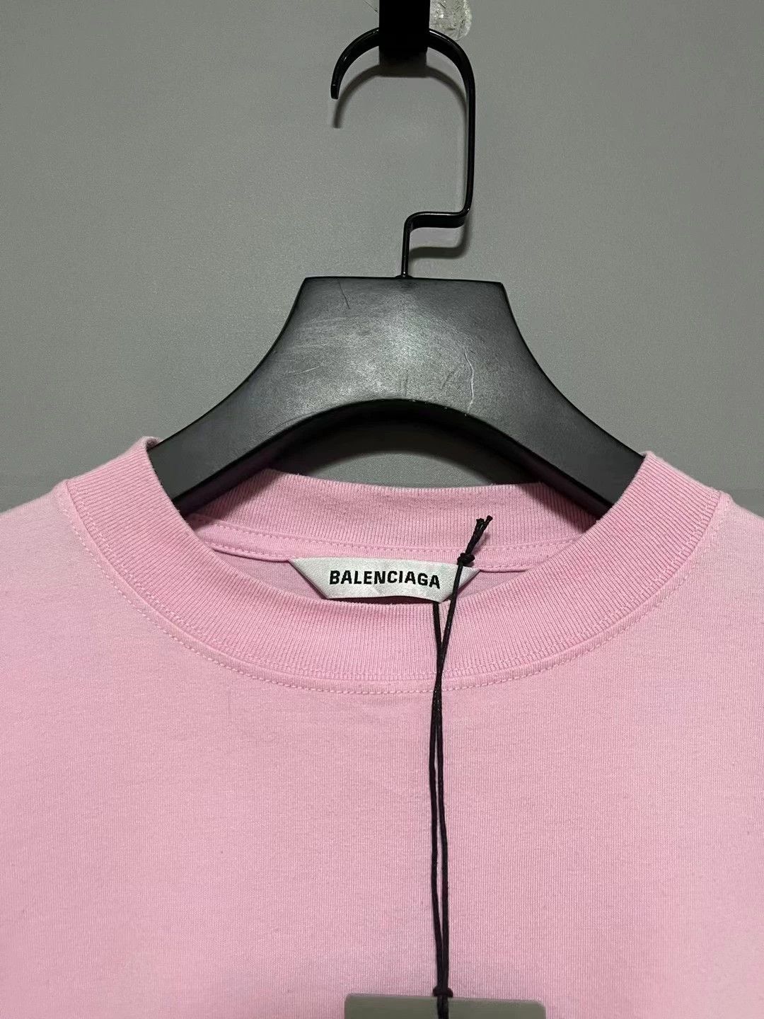 Balenciaga Balenciaga Pink G7 Language Short Sleeves Size US XS / EU 42 / 0 - 3 Thumbnail