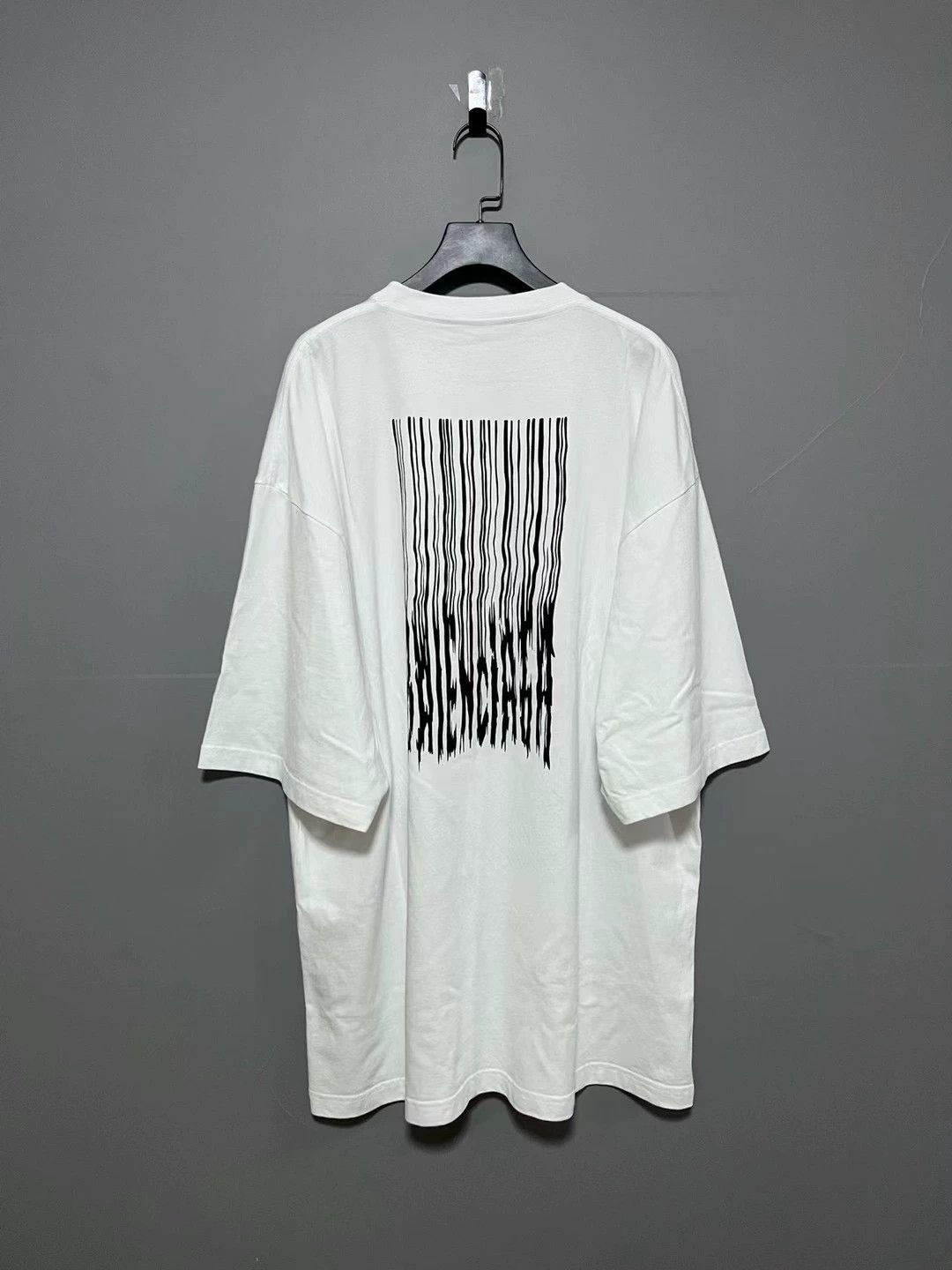 Balenciaga Balenciaga White Waterfall Short Sleeves Size US XS / EU 42 / 0 - 2 Thumbnail