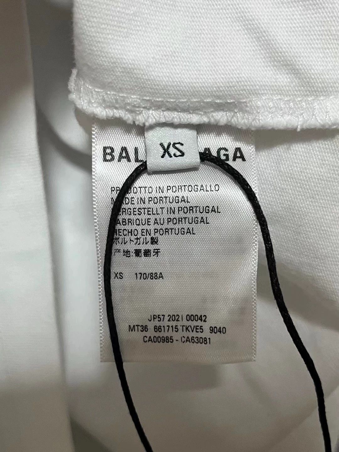 Balenciaga Balenciaga White Waterfall Short Sleeves Size US XS / EU 42 / 0 - 4 Thumbnail