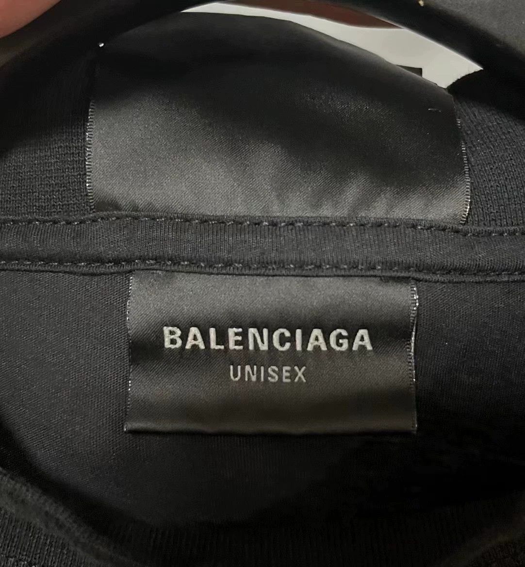 Balenciaga Balenciaga new destructive tips phone numbers short sleeves Size US S / EU 44-46 / 1 - 3 Thumbnail