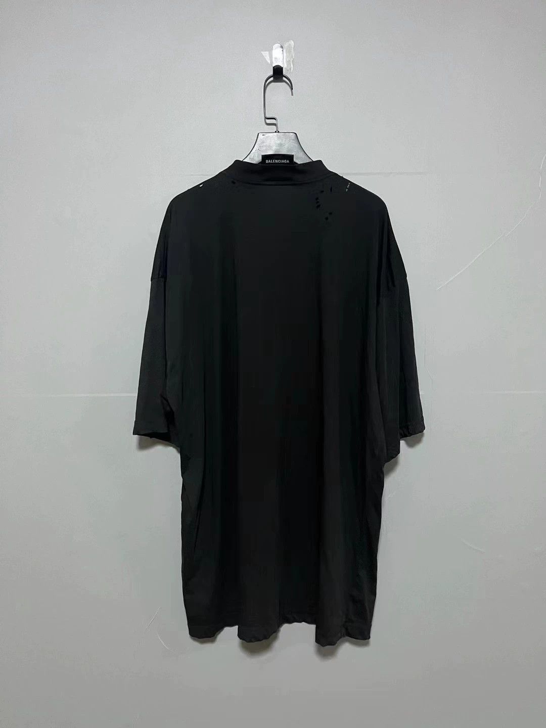 Balenciaga Balenciaga new destructive tips phone numbers short sleeves Size US S / EU 44-46 / 1 - 2 Thumbnail