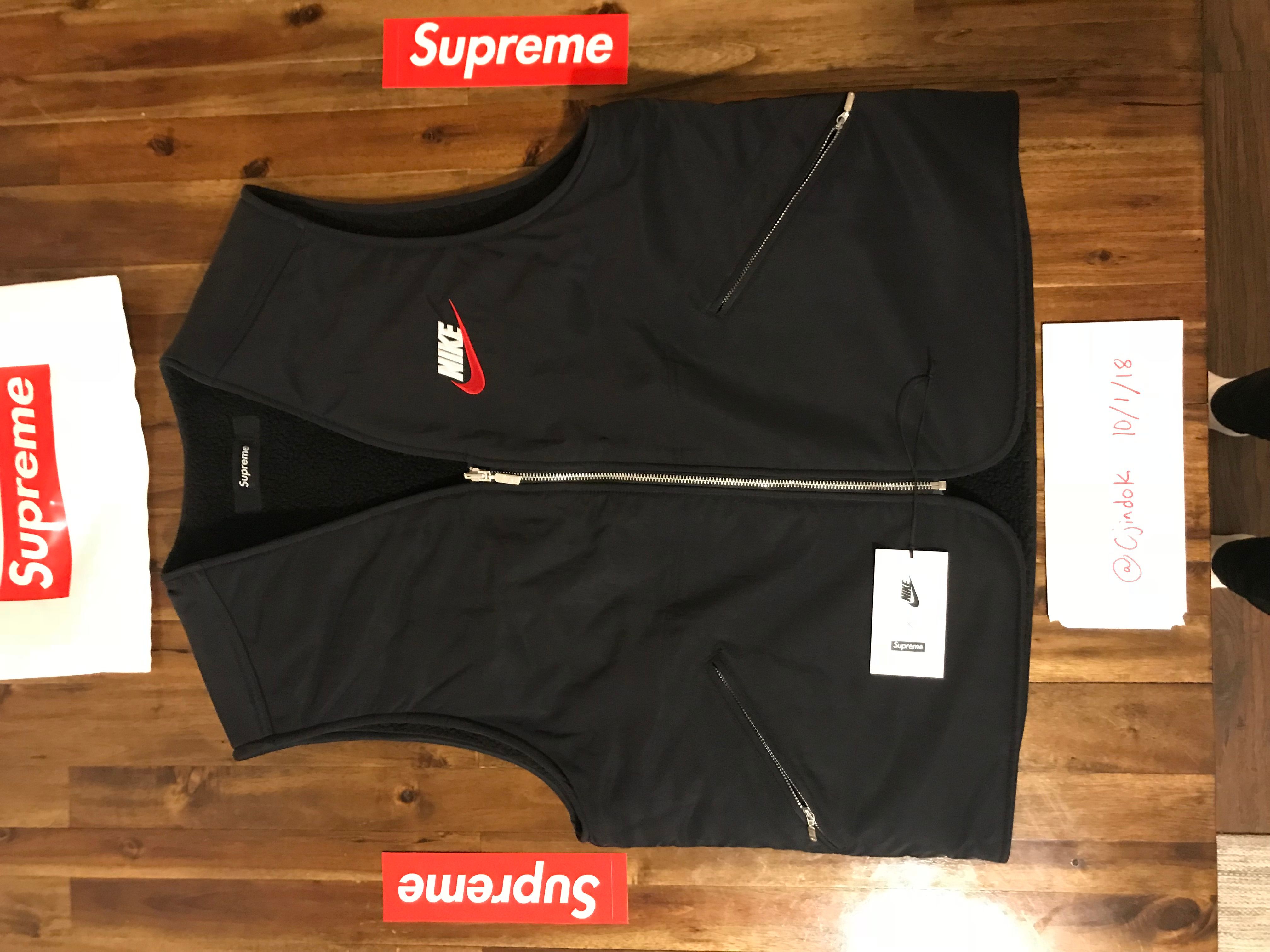 Supreme Supreme x Nike Reversible Nylon Sherpa Vest | Grailed