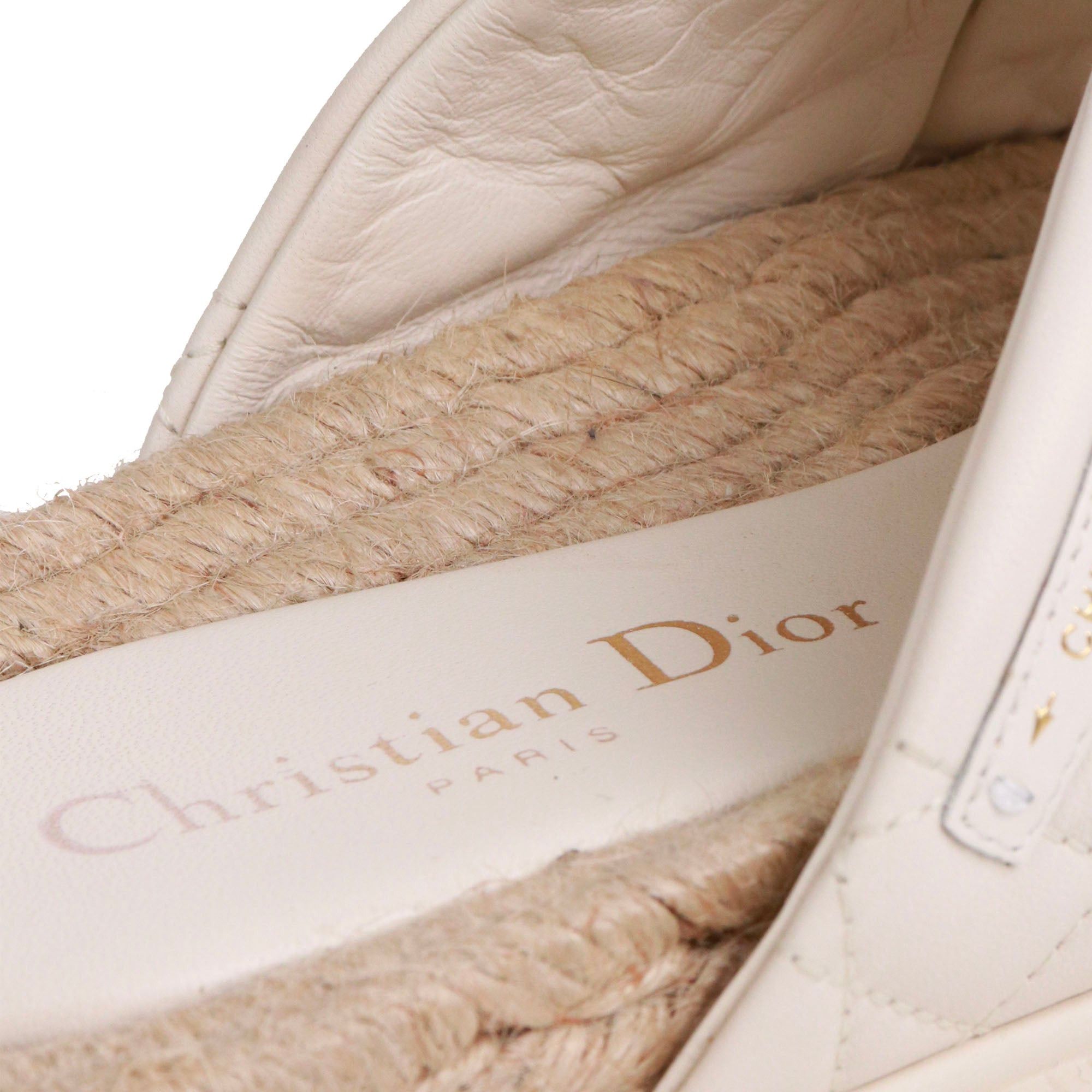 Dior DIOR - Dior D-Twist sandals in off-white leather (T38) Size US 7 / IT 37 - 6 Thumbnail