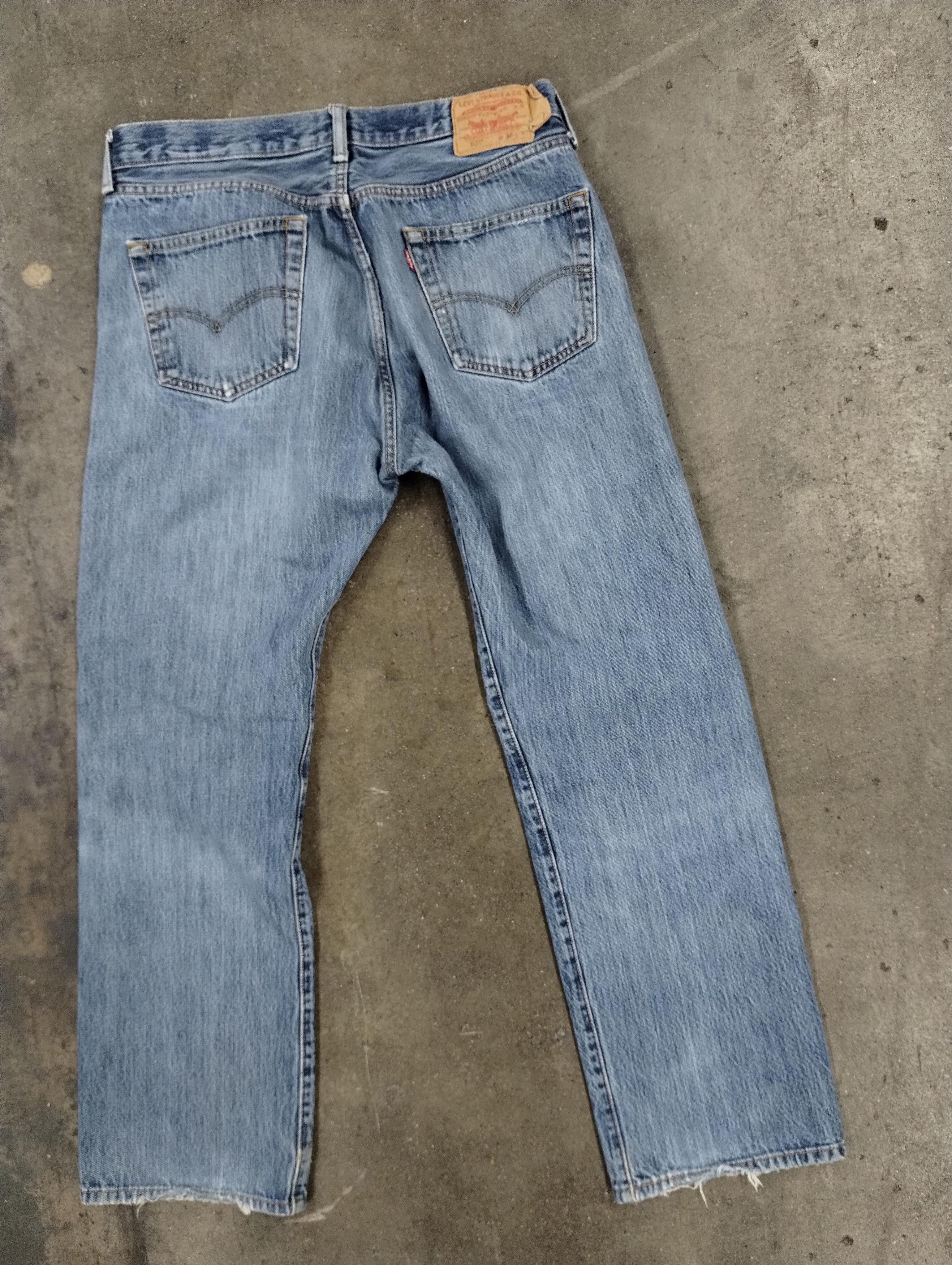 Jean × Vintage Vintage Levis 501 Red Tab 36x32 Size US 35 - 7 Thumbnail