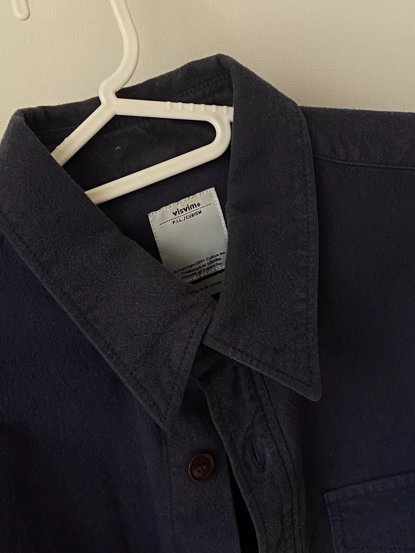 Visvim Visvim thin dark blue corduroy for old shirts Size US M / EU 48-50 / 2 - 2 Thumbnail