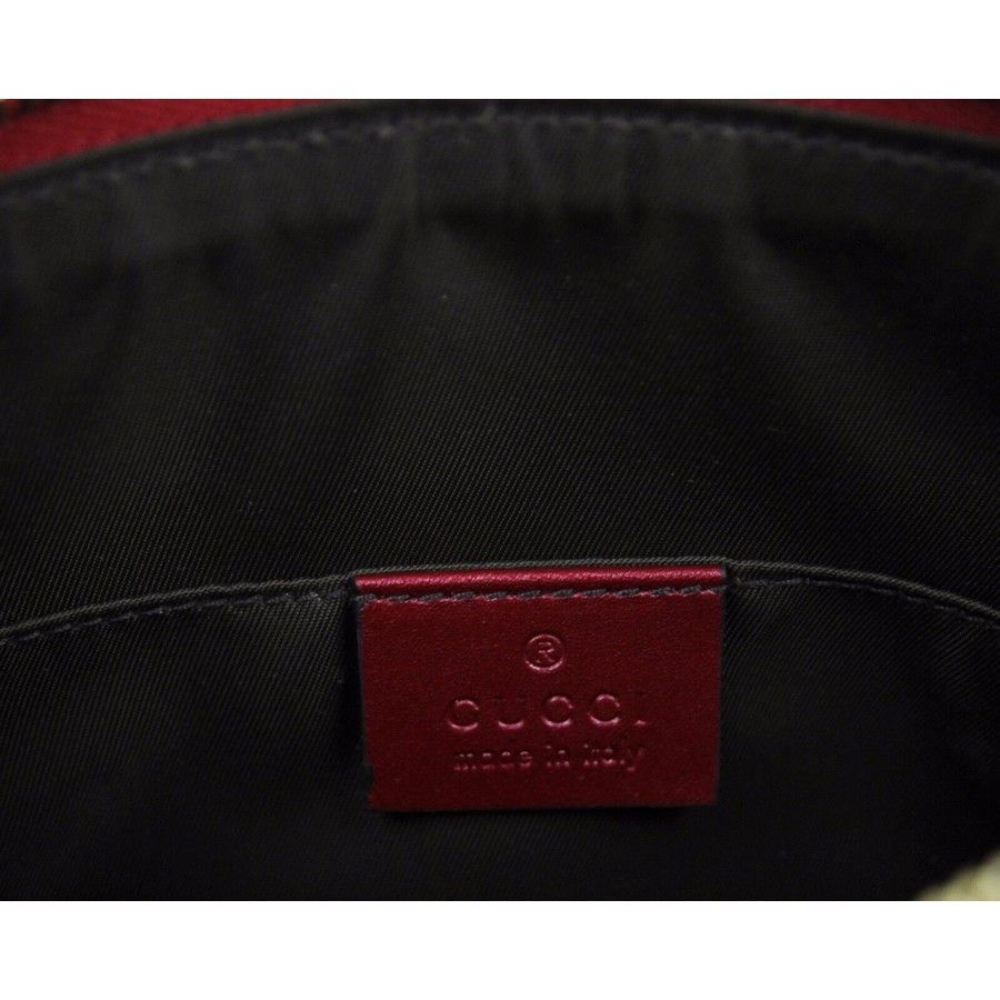 Gucci New Women's Red Shiny Leather Cosmetic Case w/Interlocking Size ONE SIZE - 5 Thumbnail