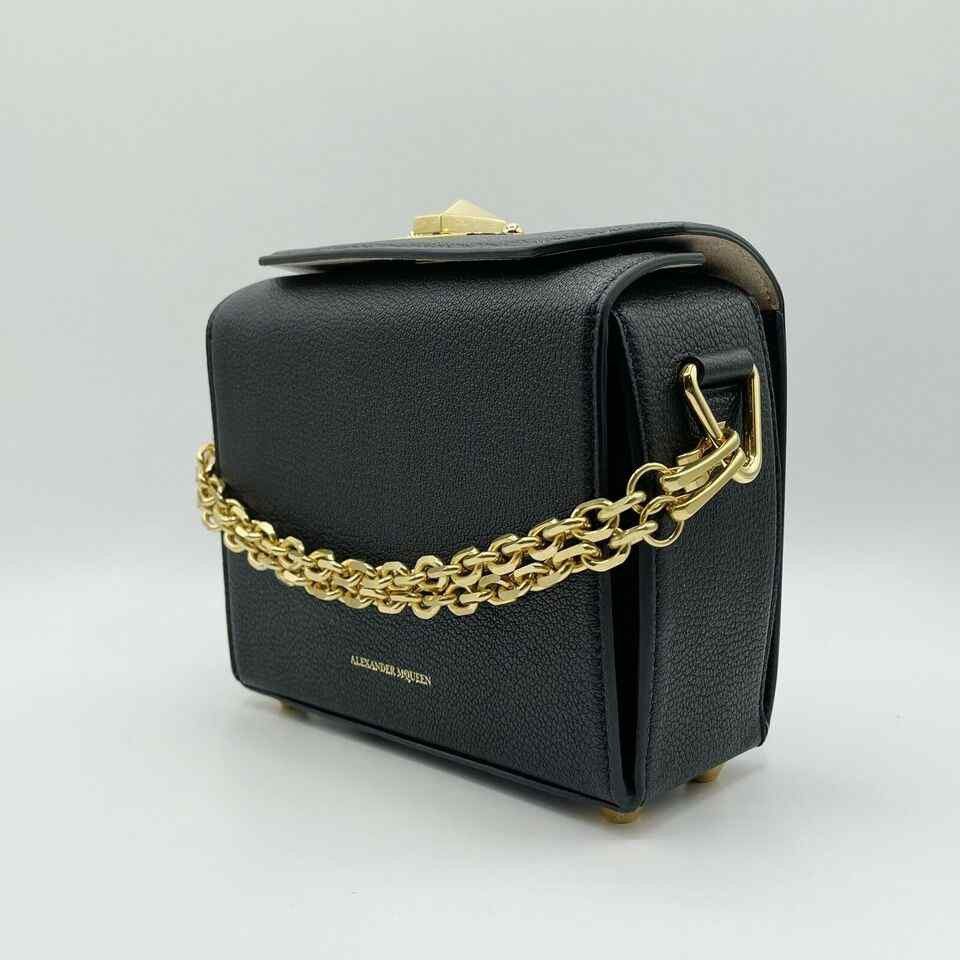 Alexander McQueen Black Leather Box 19 Bag w/Gold Hardware Size ONE SIZE - 4 Thumbnail