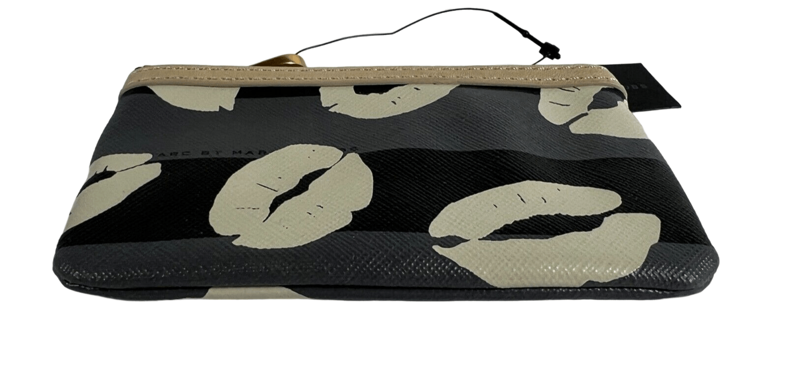 Marc Jacobs Kisses Printed Gunmetal Multi Coin Purse, Keychain Key FOB Size ONE SIZE - 4 Thumbnail