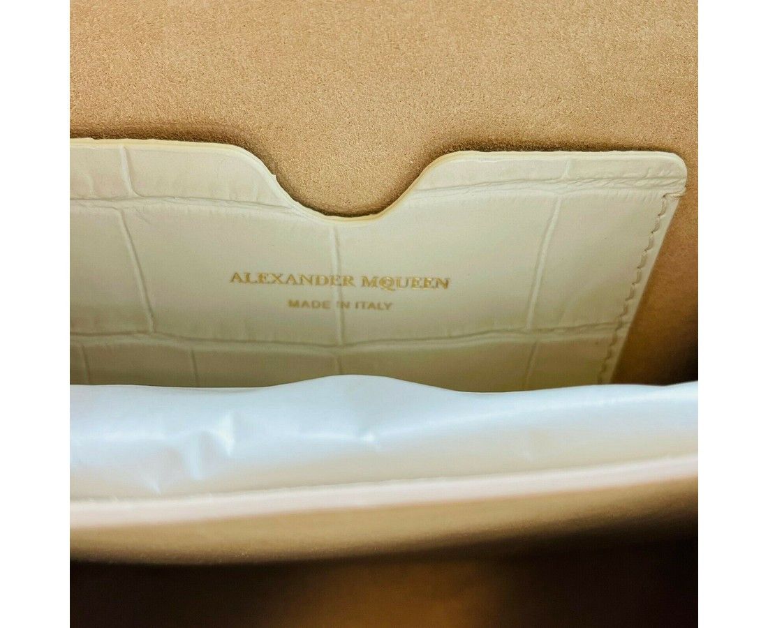 Alexander McQueen Women's Off White Crocodile Embossed Leather Box 16 Size ONE SIZE - 8 Thumbnail
