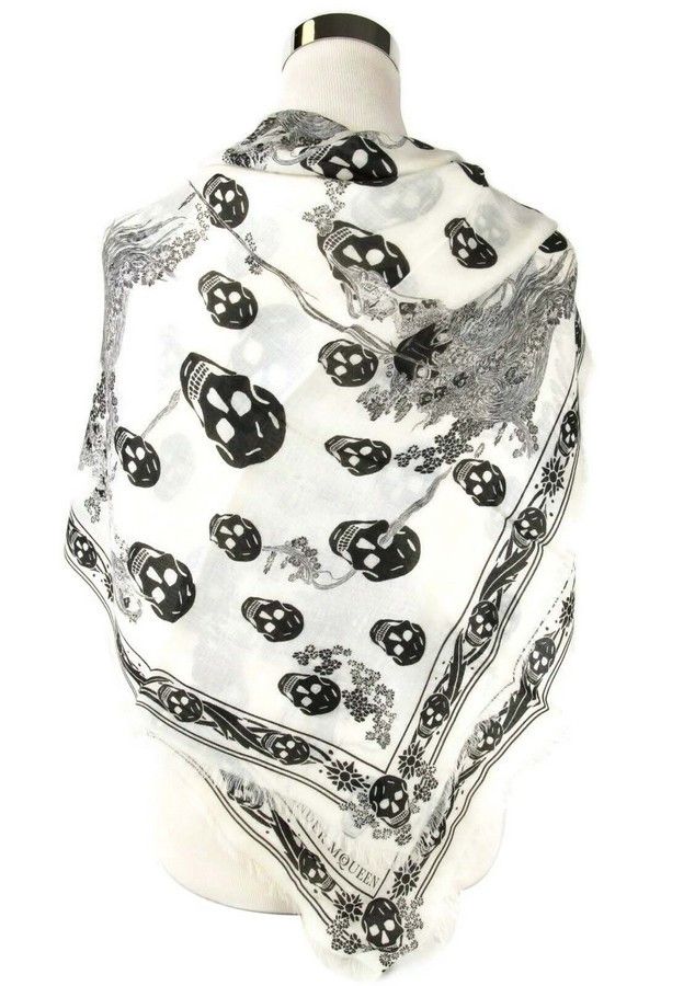 Alexander McQueen Women's Ivory / Black Modal / Wool Scarf Ophelia Skull Size ONE SIZE - 6 Thumbnail