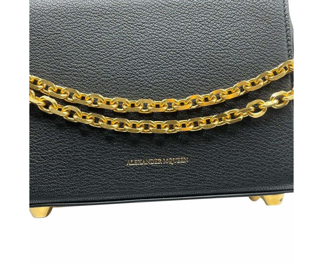 Alexander McQueen Women's Black Leather Box 19 With Gold Hardware Crossbody Size ONE SIZE - 7 Thumbnail