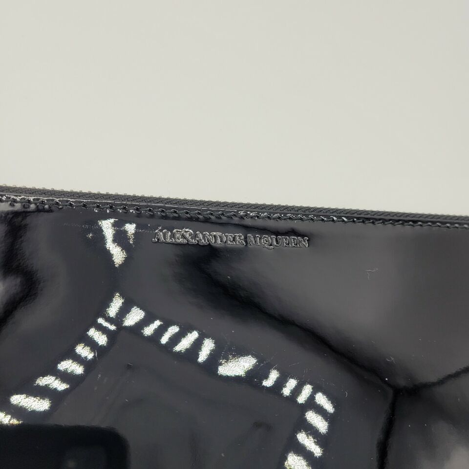 Alexander McQueen Women's Black Patent Leather Skull Charm Large Pouch Size ONE SIZE - 4 Thumbnail