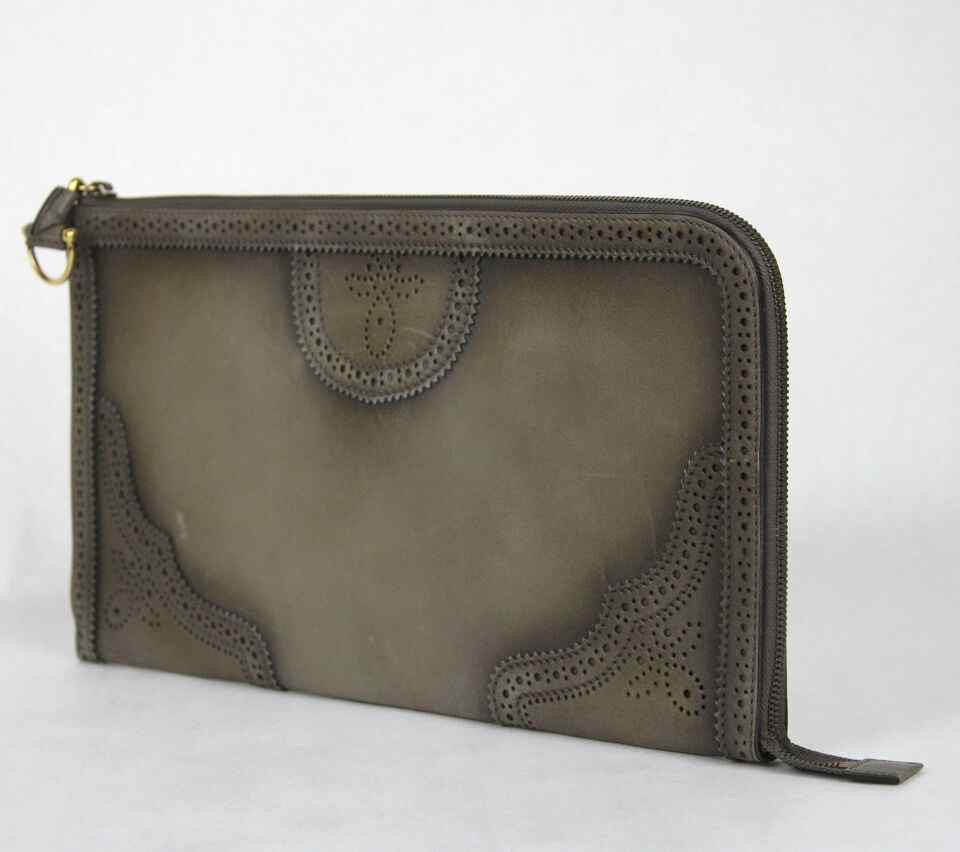 Gucci Women's Duilio Brogue Zip Around Leather Clutch Bag Size ONE SIZE - 4 Thumbnail