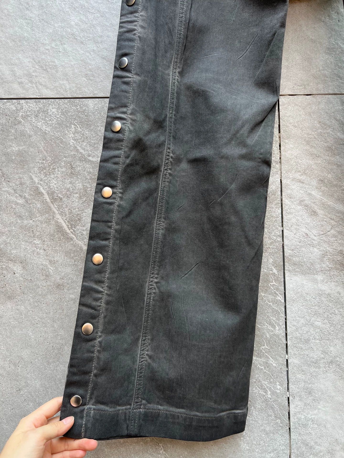 Rick Owens Rick Owens 24s dark gray wax-coated button-down jeans -DMC Size US 28 / EU 44 - 4 Thumbnail