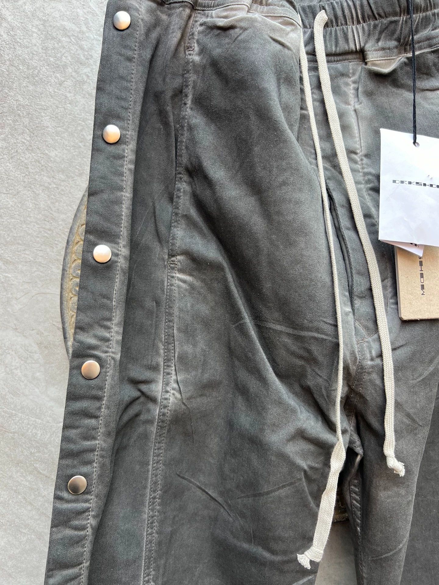 Rick Owens Rick Owens 24s dark gray wax-coated button-down jeans -DMC Size US 28 / EU 44 - 3 Thumbnail