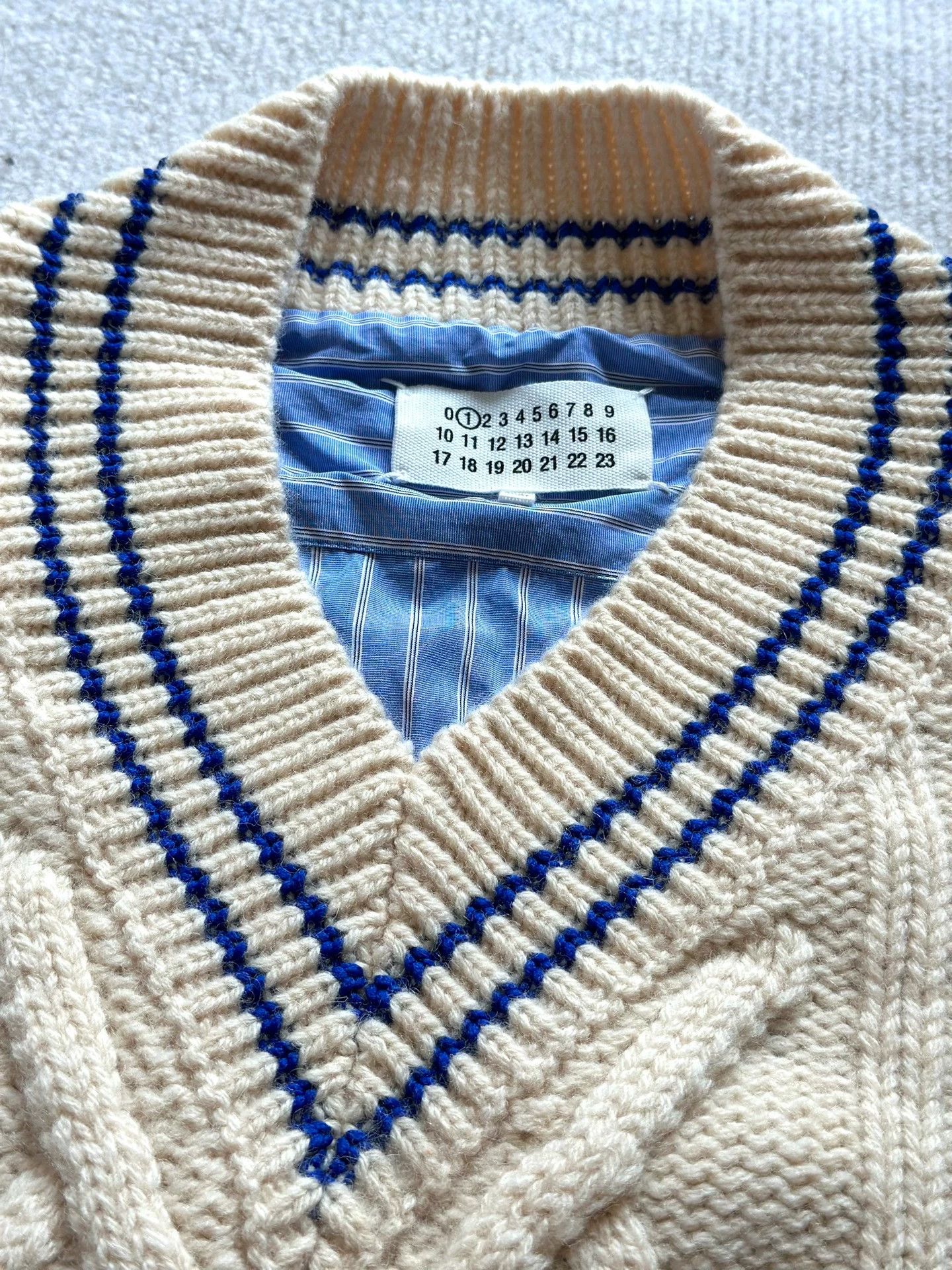 Maison Margiela Maison Margiela College Fashion Shirt - -DMC Size US S / EU 44-46 / 1 - 4 Thumbnail