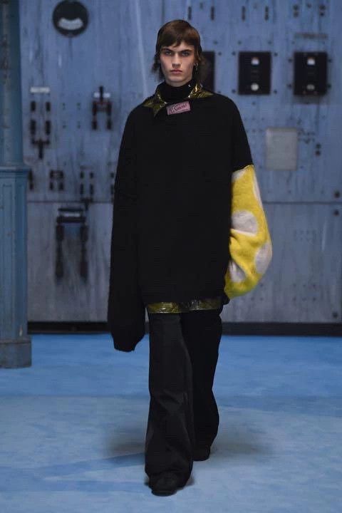 Raf Simons Raf Simons 21AW ultra long sleeved silhouette sweater -DMC Size US S / EU 44-46 / 1 - 6 Thumbnail