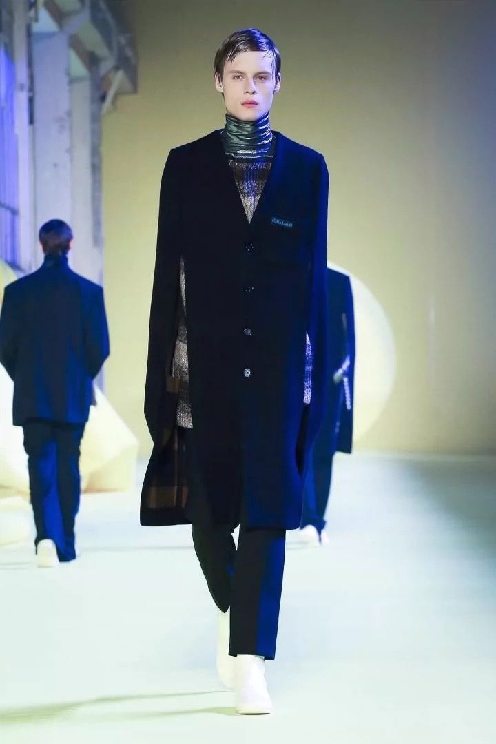 Raf Simons Raf Simons 20AW sleeveless cape coat -DMC Size US S / EU 44-46 / 1 - 2 Thumbnail