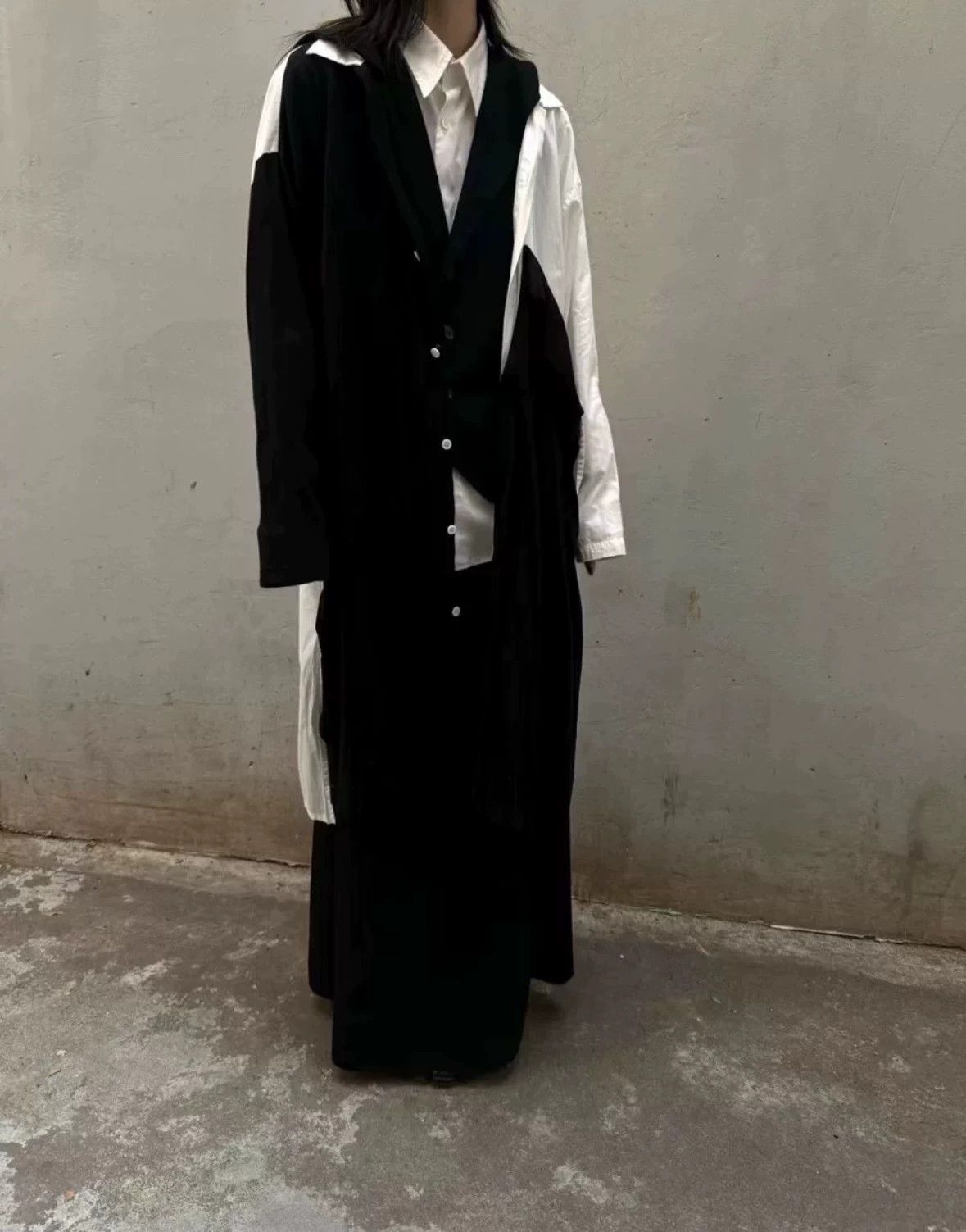 Yohji Yamamoto Yohji Yamamoto Black And White Deconstructe - -DMC Size US S / EU 44-46 / 1 - 9 Thumbnail