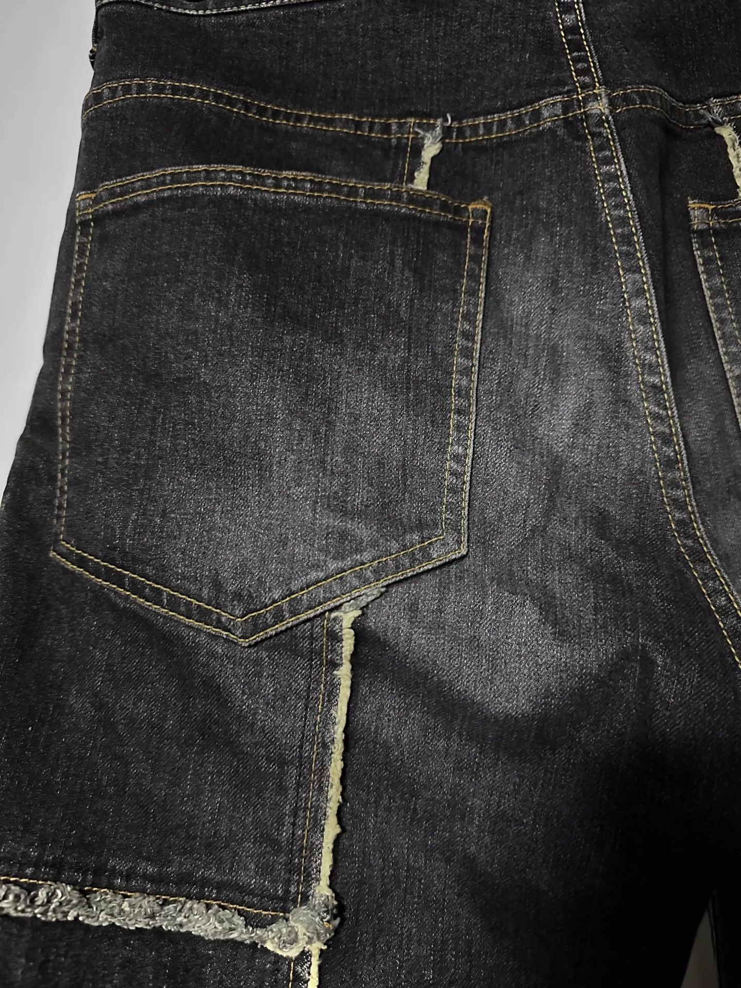 Undercover Undercover John Undercover 19Aw Split Washed Jeans -DMC Size US 32 / EU 48 - 3 Thumbnail