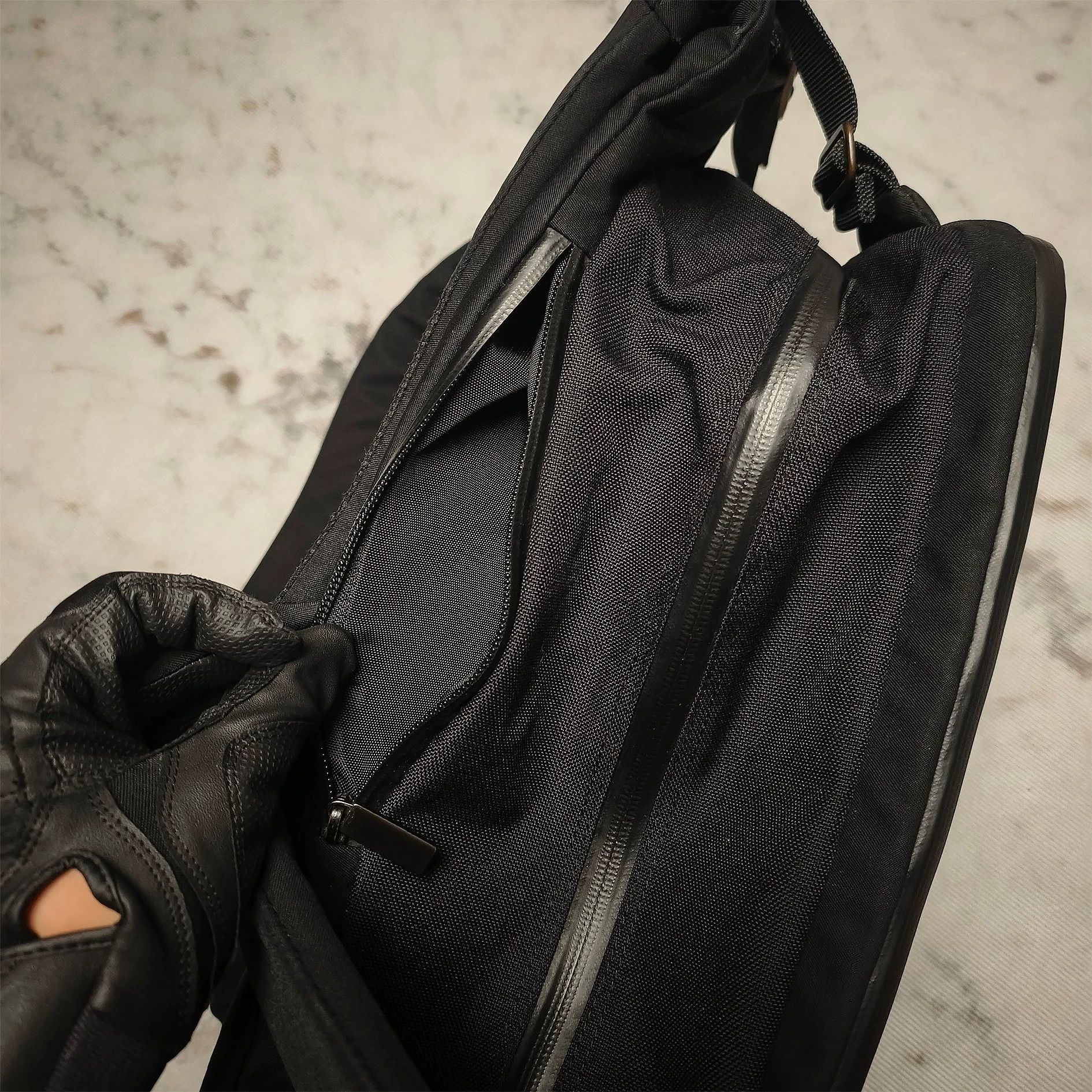 Yohji Yamamoto Yohji Yamamoto 16Aw 2Way Three Space Back - -DMC Size ONE SIZE - 7 Thumbnail