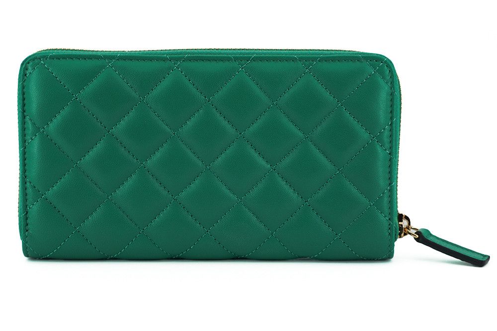 Versace Elegant Quilted Leather Zip Women's Wallet Size ONE SIZE - 2 Thumbnail