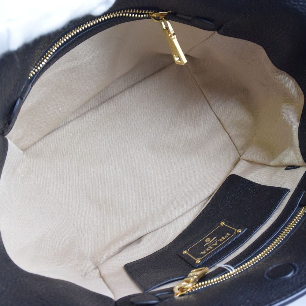 Prada Black Leather Handbag (Pre-Owned) Size ONE SIZE - 4 Thumbnail