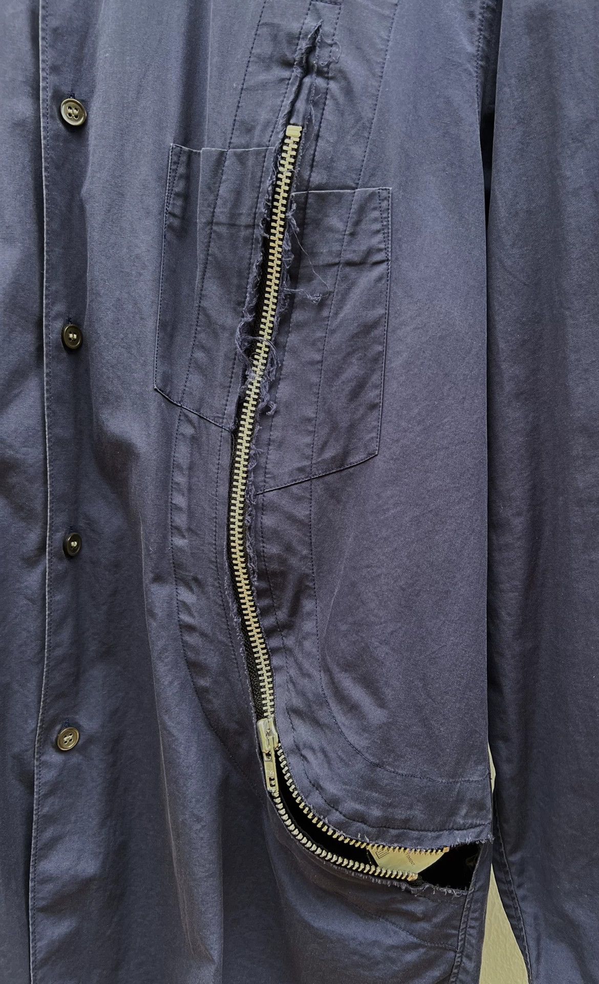 Comme des Garcons Comme Des Garcons Bending knife zipper breaks cutting shirt -DMC Size US S / EU 44-46 / 1 - 3 Thumbnail
