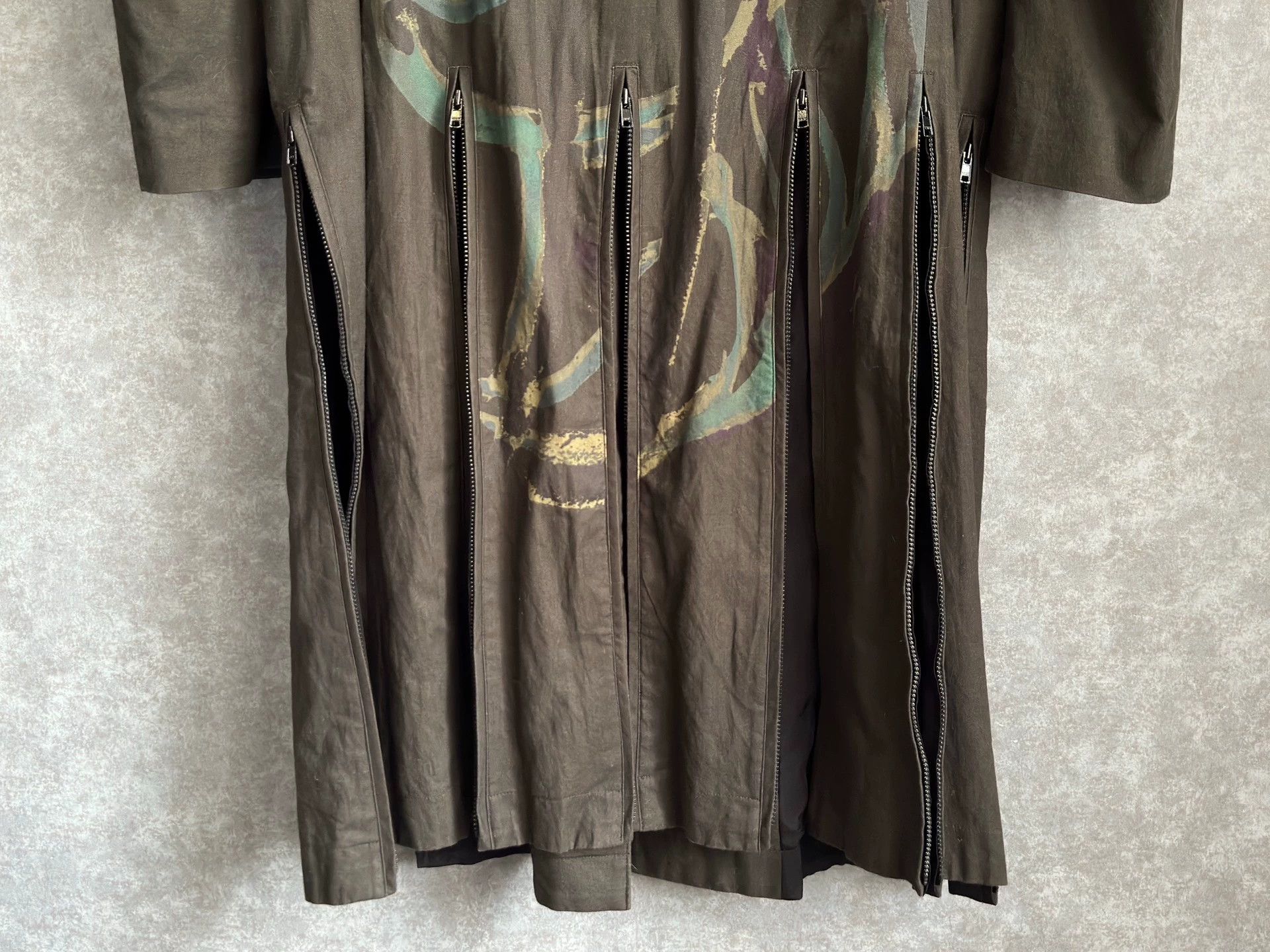 Yohji Yamamoto Yohji Yamamoto Pour Homme 20Ss Look4 Zipper Coat Coat -DMC Size US M / EU 48-50 / 2 - 5 Thumbnail