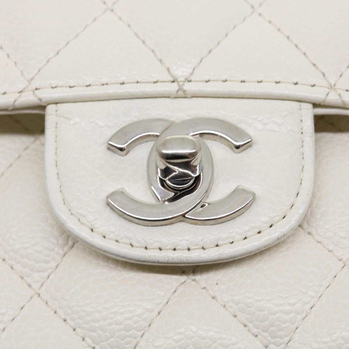 Chanel Timeless White Leather Shoulder Bag (Pre-Owned) Size ONE SIZE - 5 Thumbnail