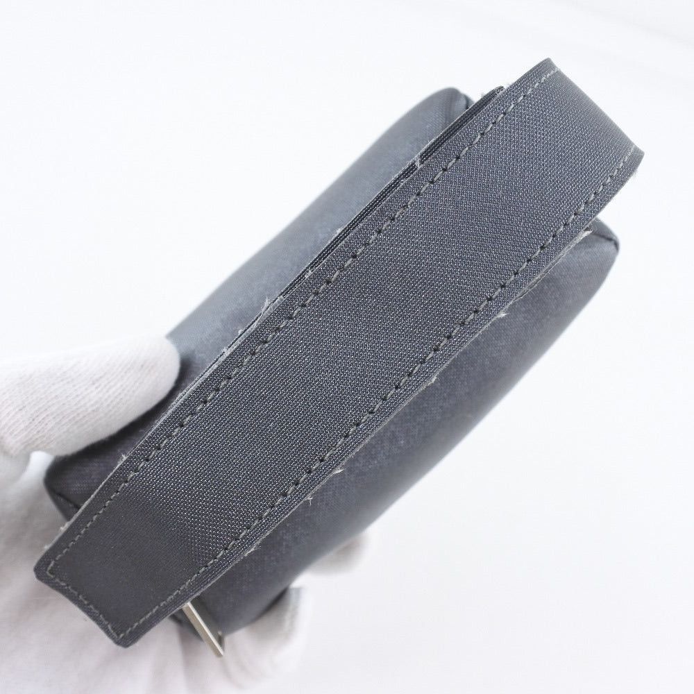 Chanel Grey Synthetic Clutch Bag (Pre-Owned) Size ONE SIZE - 2 Thumbnail