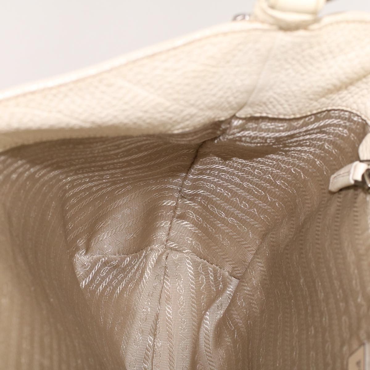 Prada White Leather Shoulder Bag (Pre-Owned) Size ONE SIZE - 12 Thumbnail