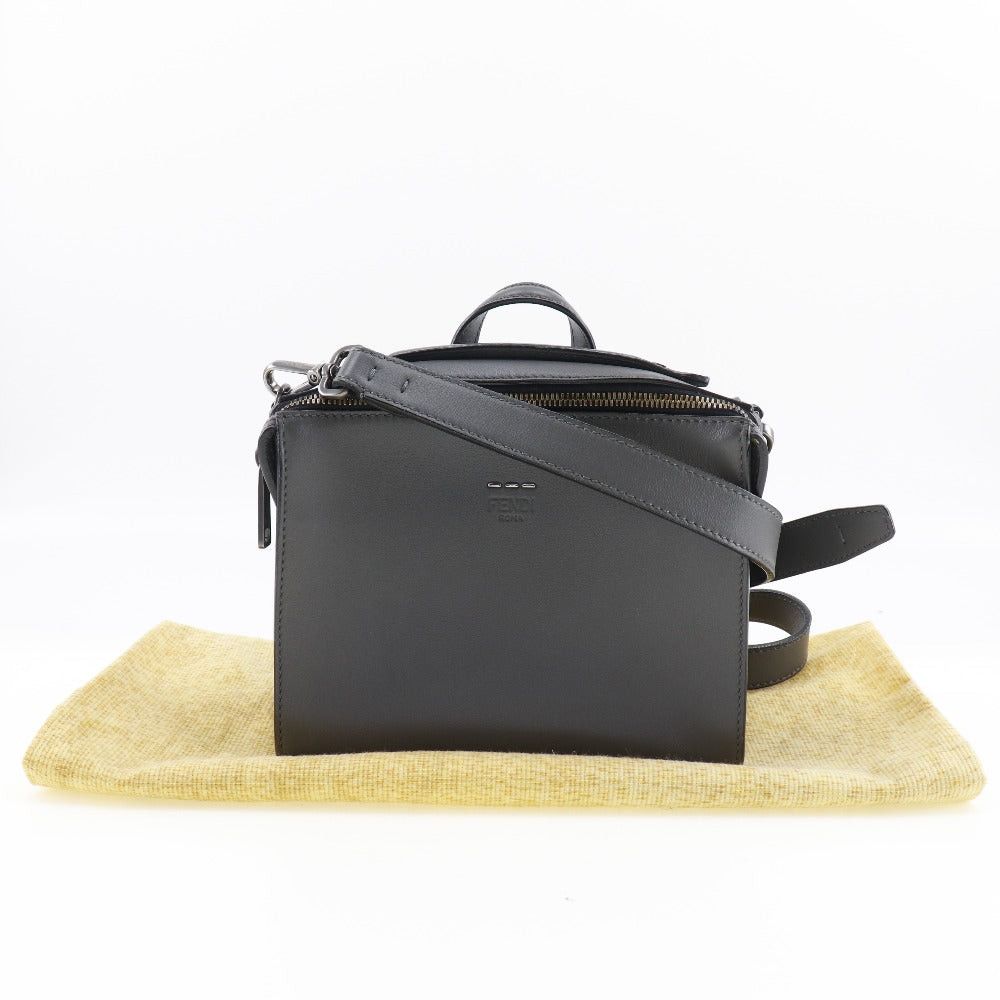 Fendi Messenger Grey Leather Shoulder Bag (Pre-Owned) Size ONE SIZE - 5 Thumbnail