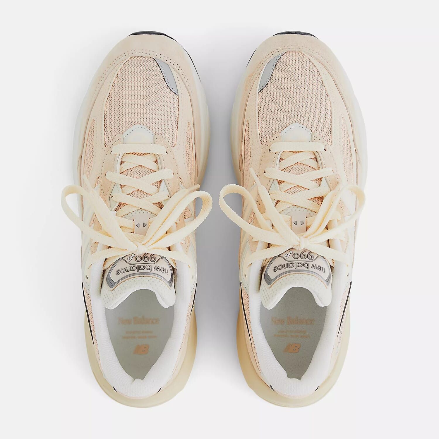 990 V6 Vintage Rose/Sea Salt U990VR6