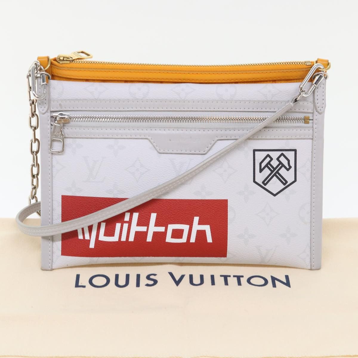 Louis Vuitton Messenger Grey Canvas Shoulder Bag (Pre-Owned) Size ONE SIZE - 10 Thumbnail