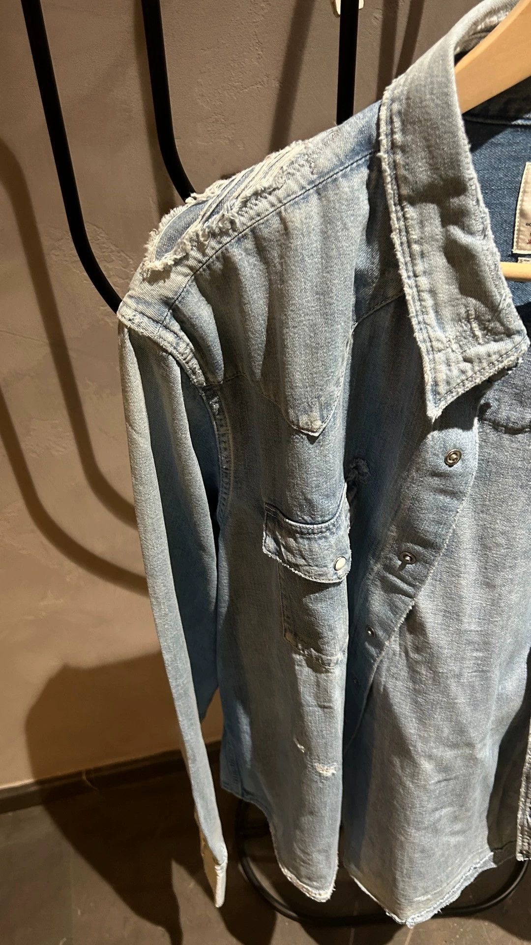Visvim VISVIM 20SS Destruction denim shirt Size US XL / EU 56 / 4 - 6 Thumbnail